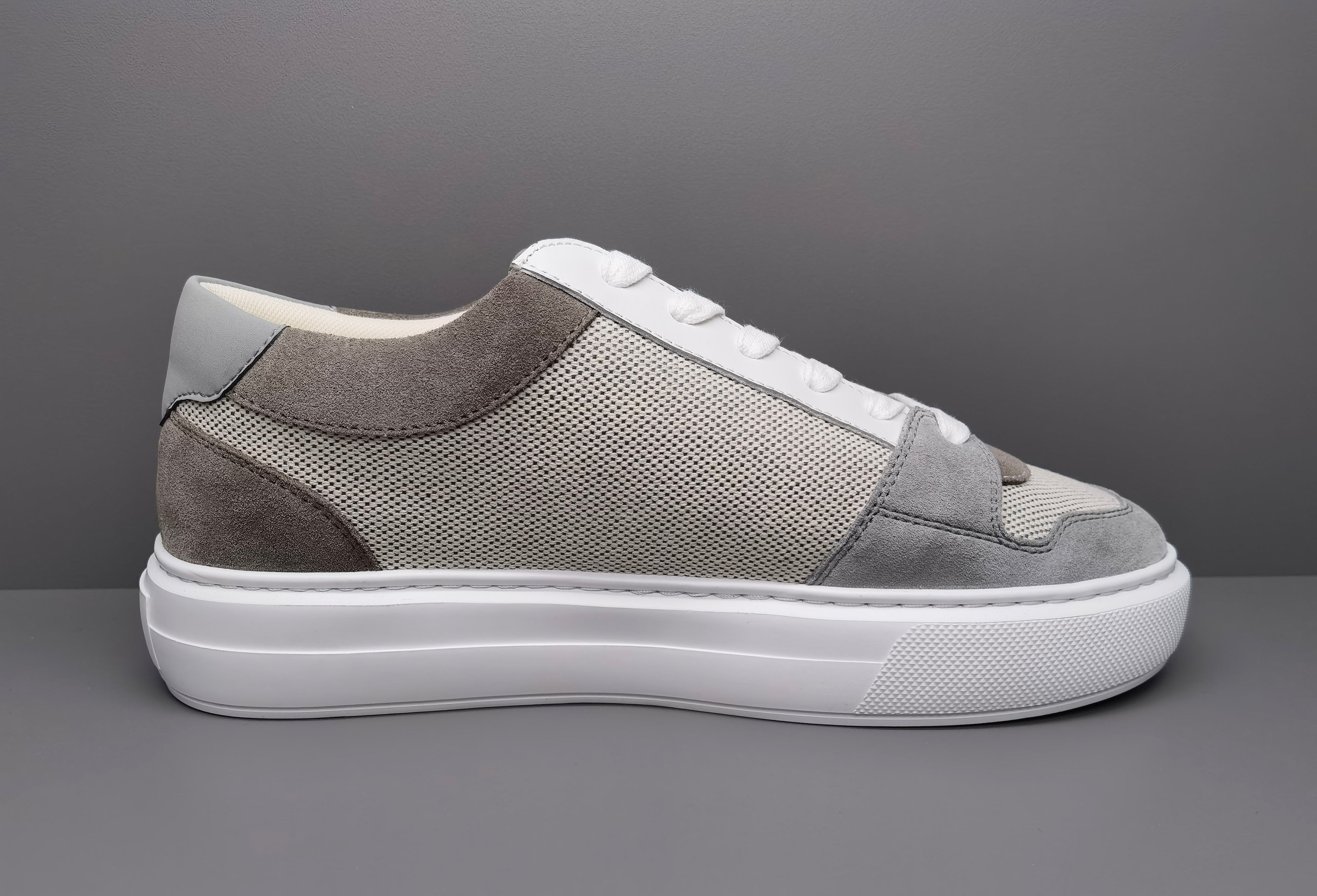 Classic Men's Trainers