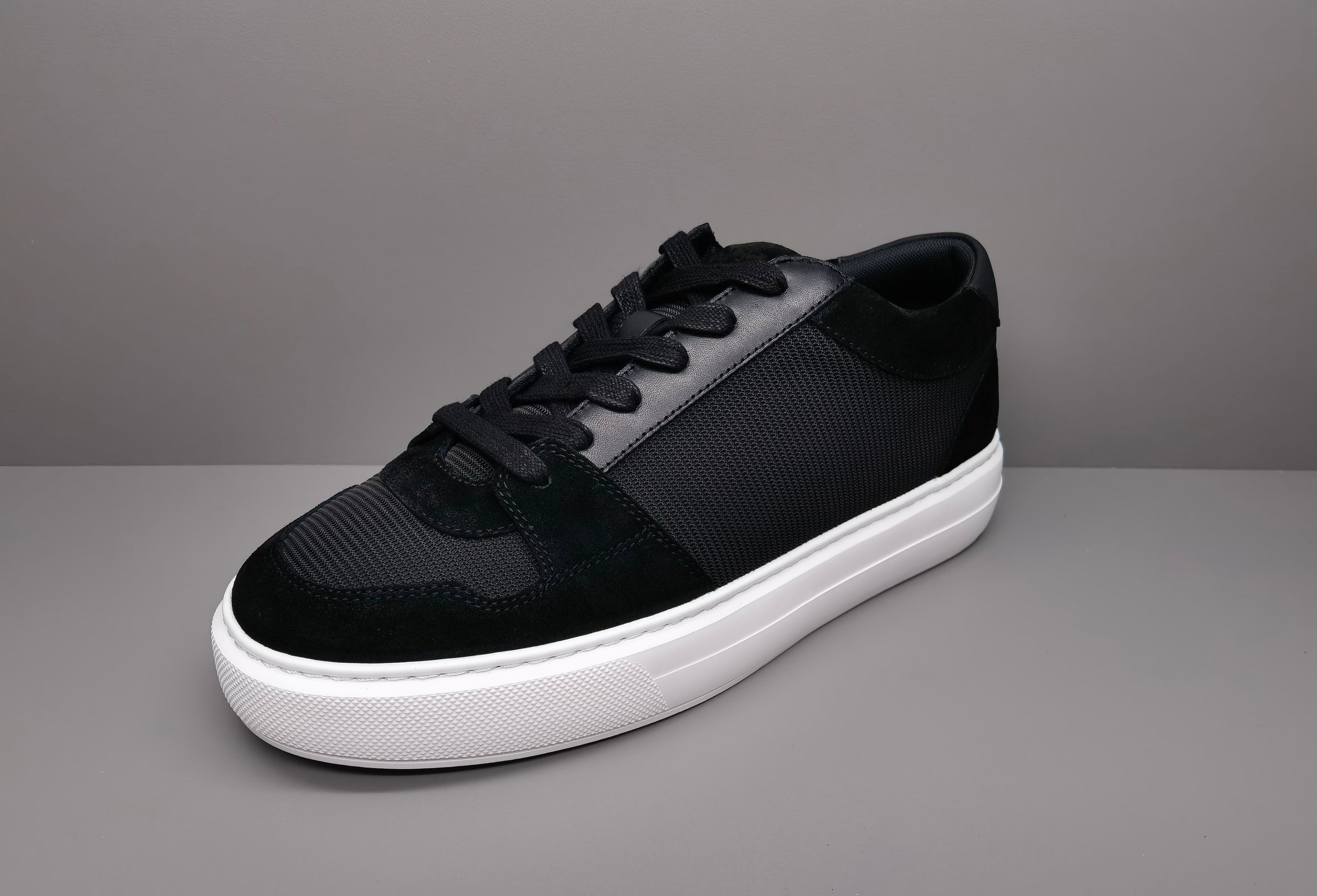 Classic Men's Trainers