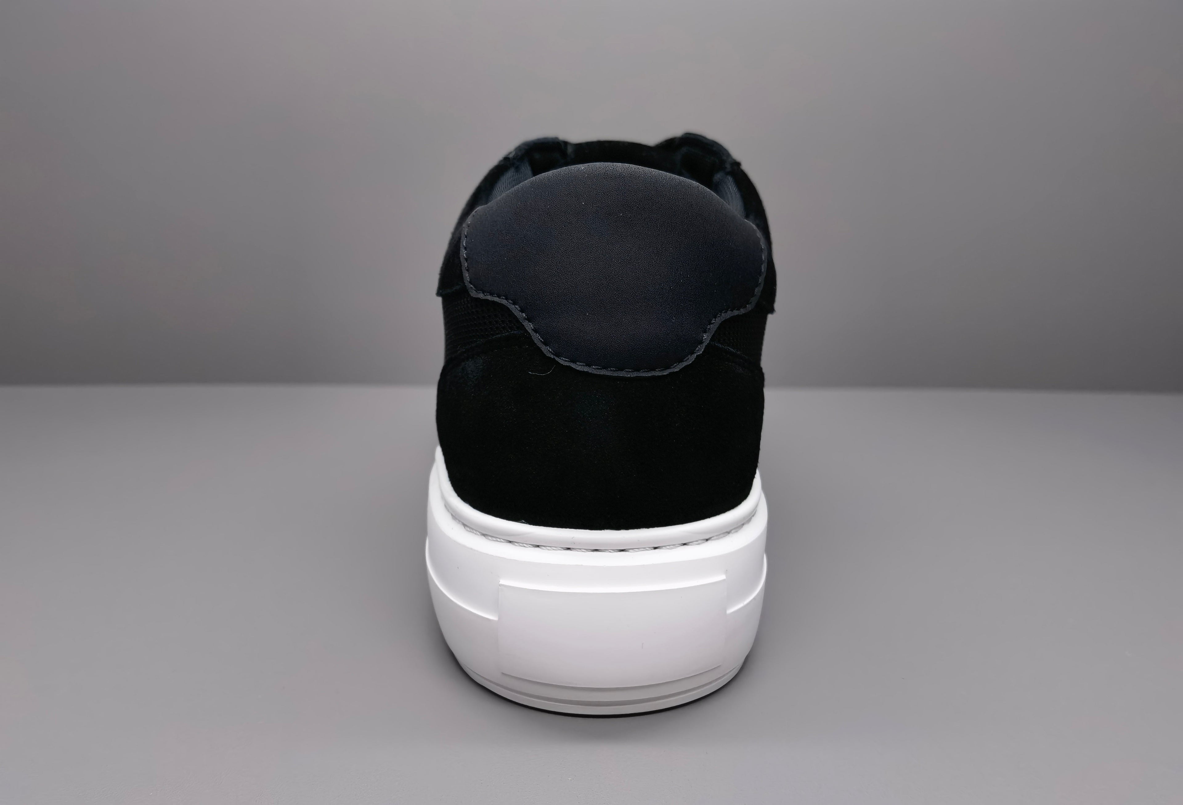 Classic Men's Trainers