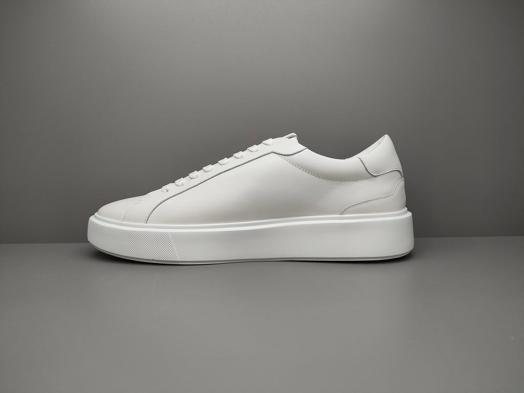 Classic Leather Trainer