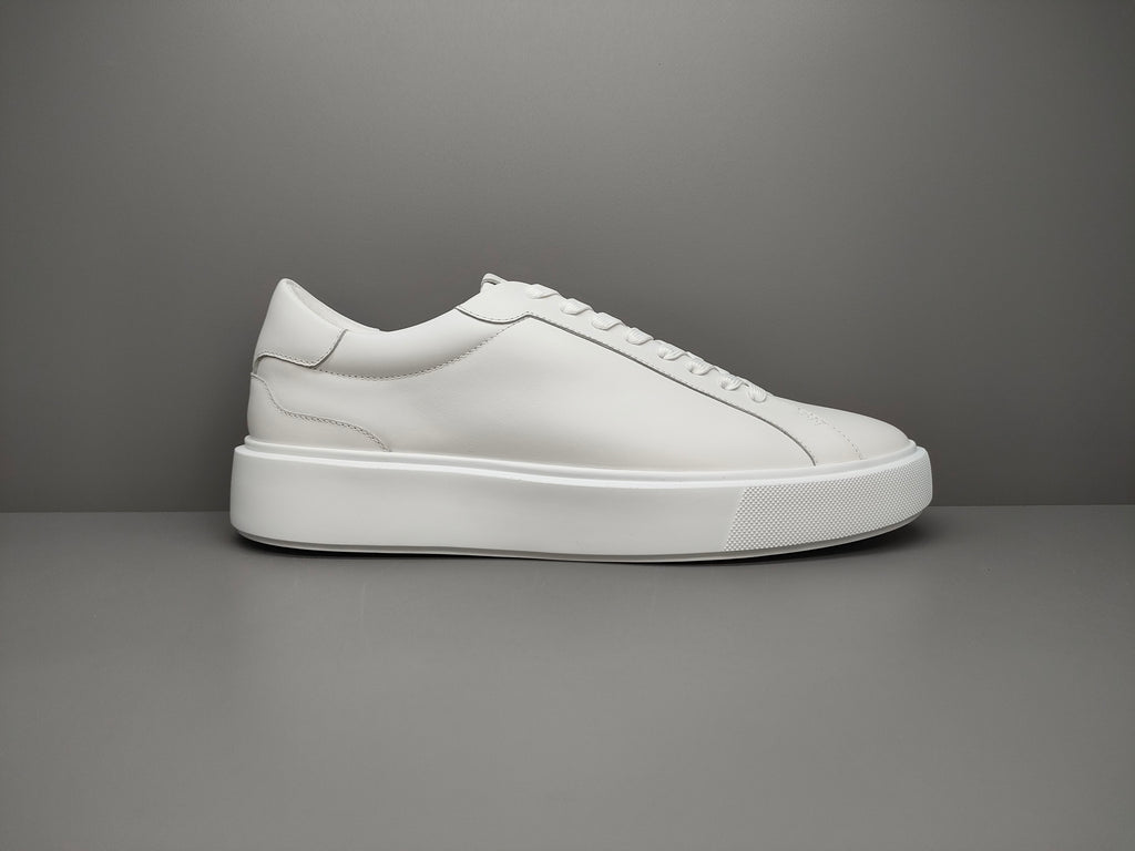 Classic Leather Trainer