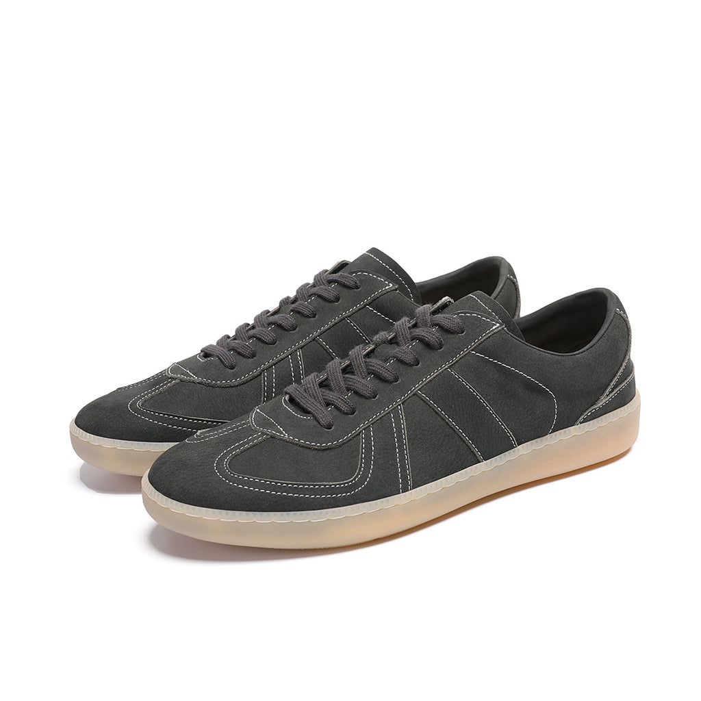 2026 washed cowhide men's leather lightweight German training shoes flat comfortable casual design outdoor sports sneakers