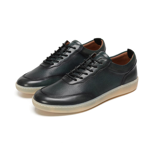 2026 Spring and Summer White Shoes Trendy Men's Leather Lightweight Flat Bottom Comfortable Casual Design Outdoor Sports Board Sneakers