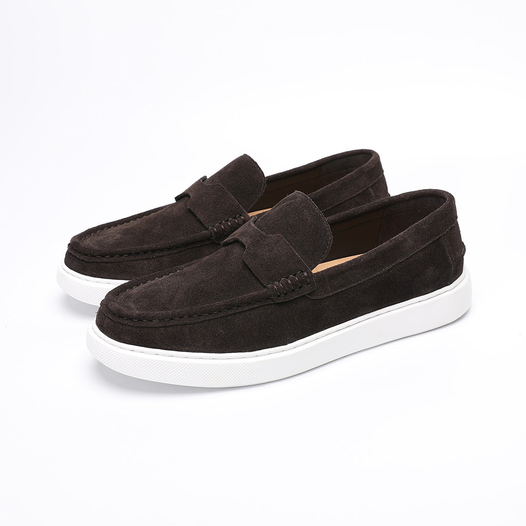 New Lightweight and Comfortable Cowhide Loafers Matte Suede British Retro Casual Beanie Slip-on Sneakers Men's Suede Shoes