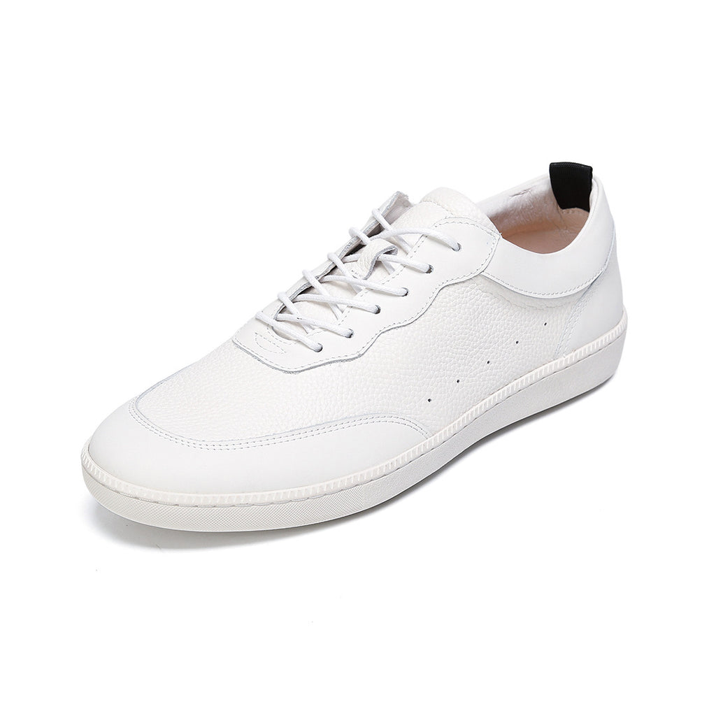 2026 Spring and Summer White Shoes Trendy Men's Leather Lightweight Flat Bottom Comfortable Casual Design Outdoor Sports Board Sneakers