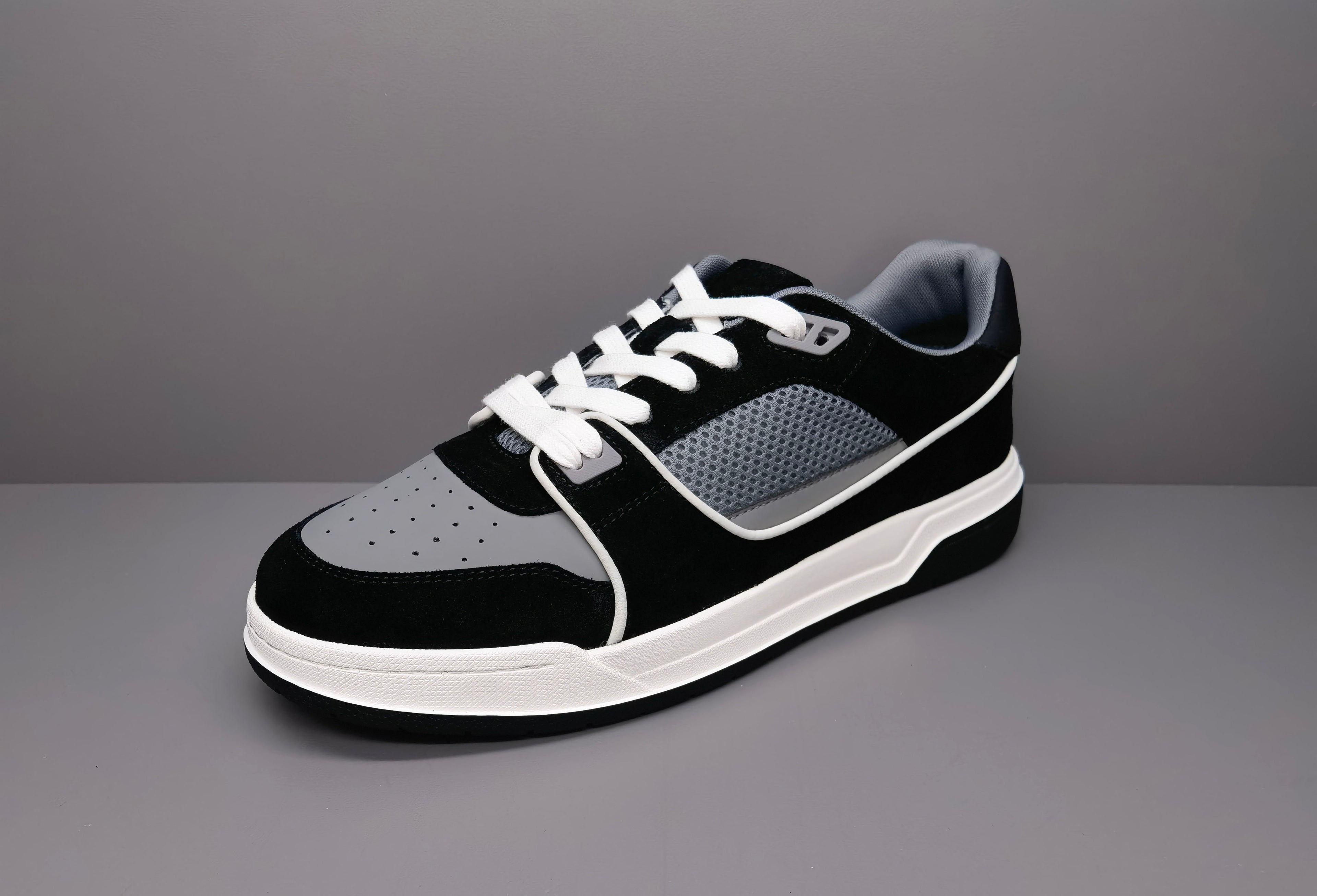 Men's Basket Trainer